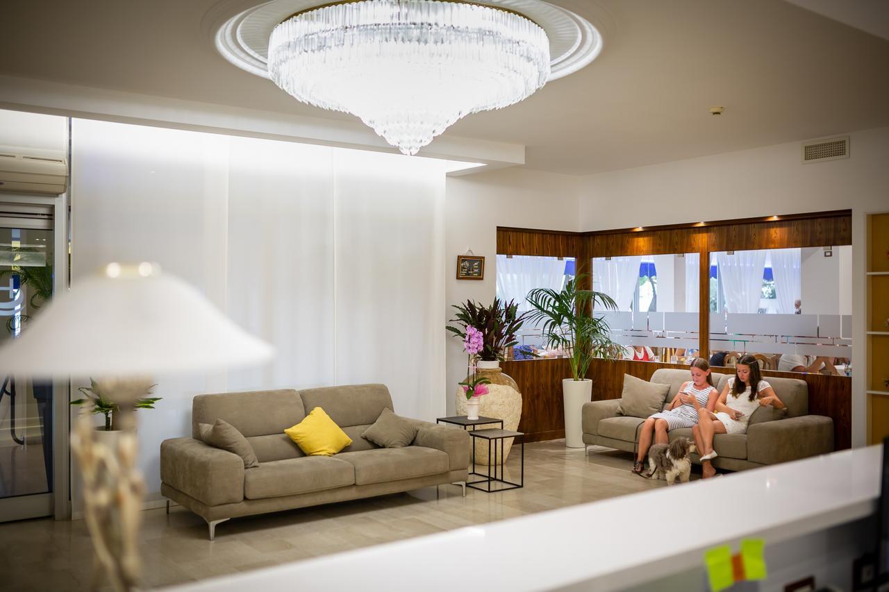 Coralba Hotel